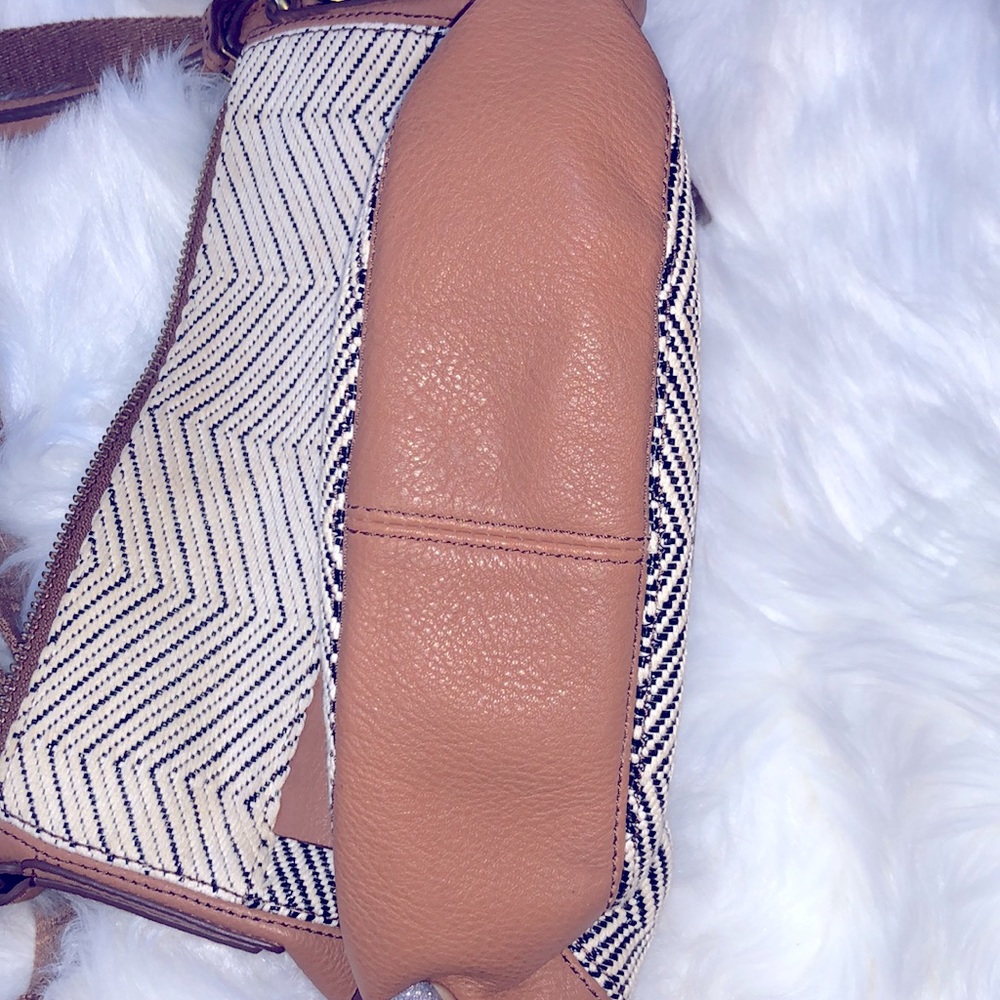 FOSSIL CROSSBODY - Picture 15 of 15